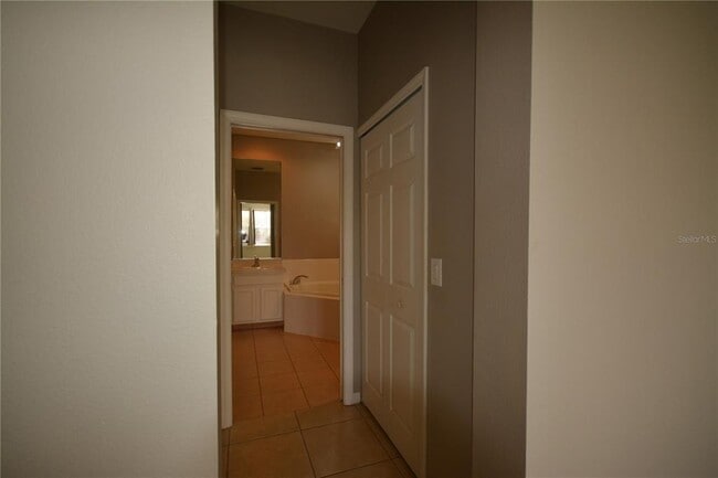 Building Photo - 3476 Gerber Daisy Ln