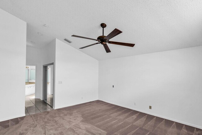 Building Photo - 12382 Pleasant Green Way