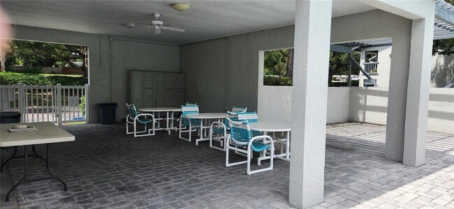 Building Photo - 11201 122nd Ave N