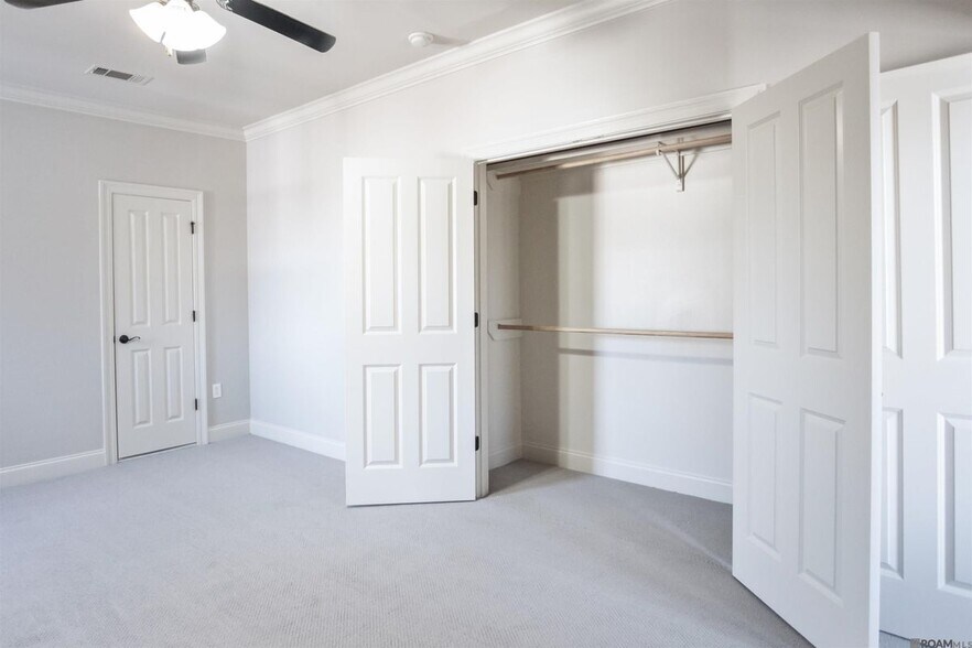 Building Photo - 1642 Ruelle De Grace Dr