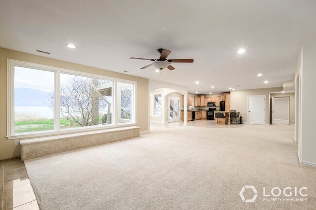 Building Photo - 1852 Centennial Blvd