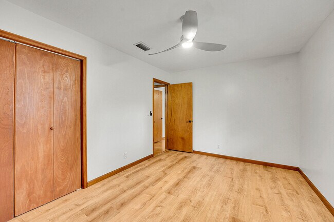 Building Photo - 17717 Bridle Ln