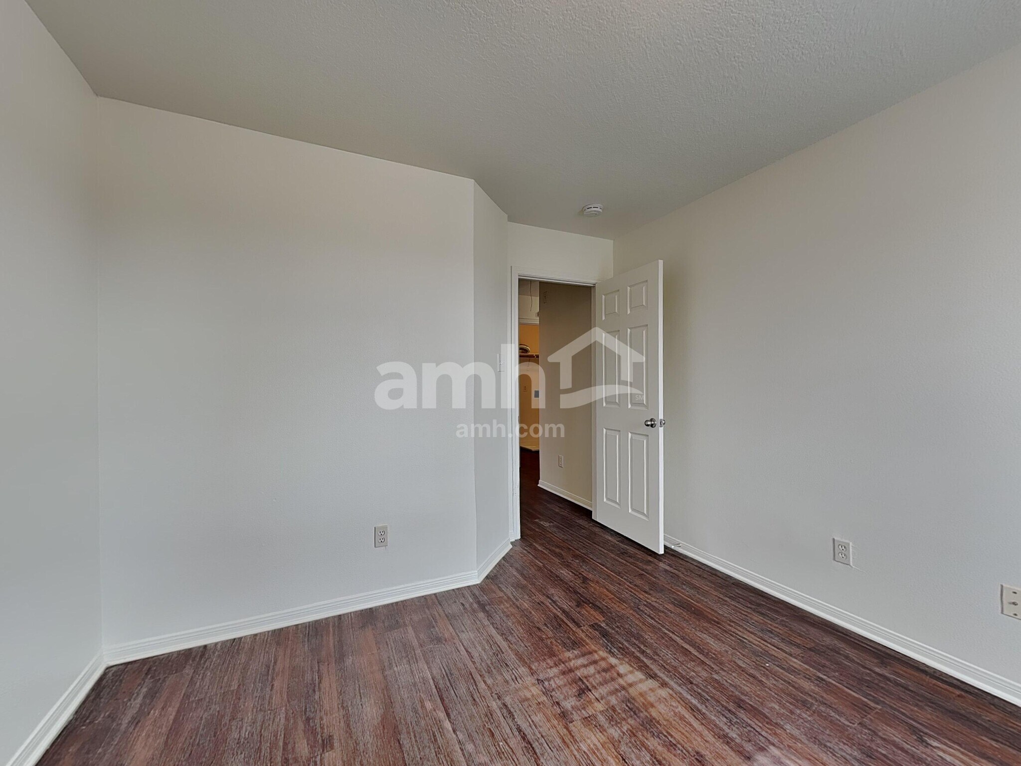 Building Photo - 19515 Providence Shore Way