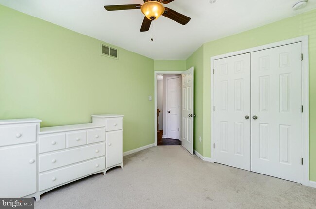 Building Photo - 2190 Sewanee Dr