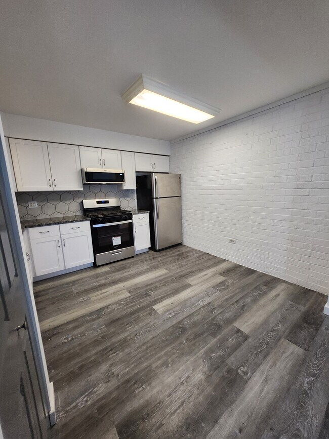 Kitchen space - 134 E Bailey Rd