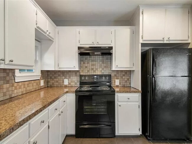Building Photo - 2 Bedroom / 2 Bath in the heart of Midtown!
