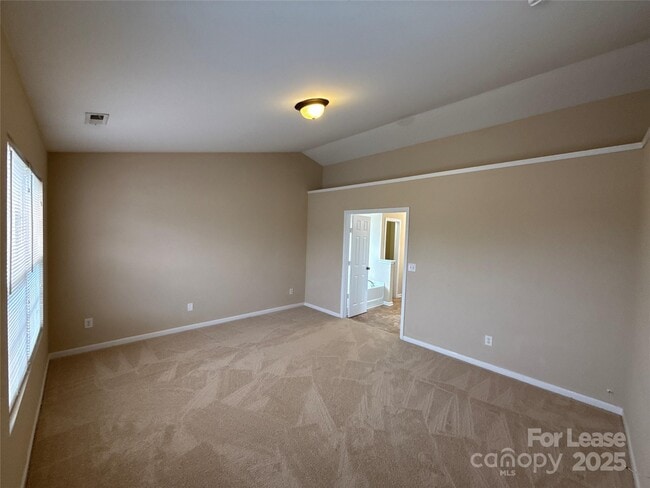 Building Photo - 13802 Plowdon Ct