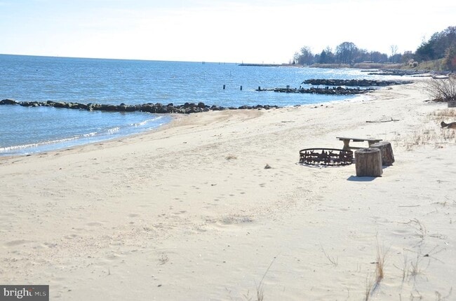 Building Photo - 1442 Rehling Dr