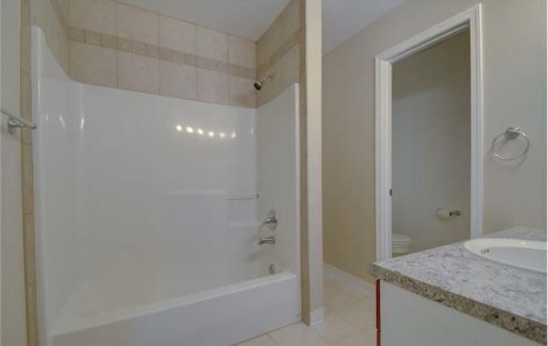 Building Photo - 1641 Bowmont Ave