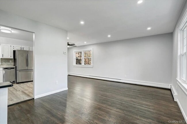 Building Photo - 1 Intervale Ave