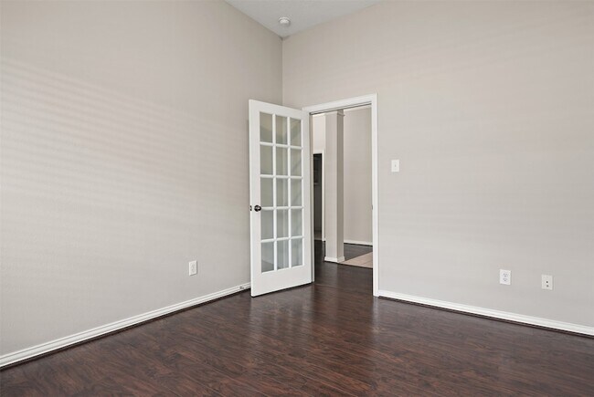 Building Photo - 7611 Waterlilly Ln