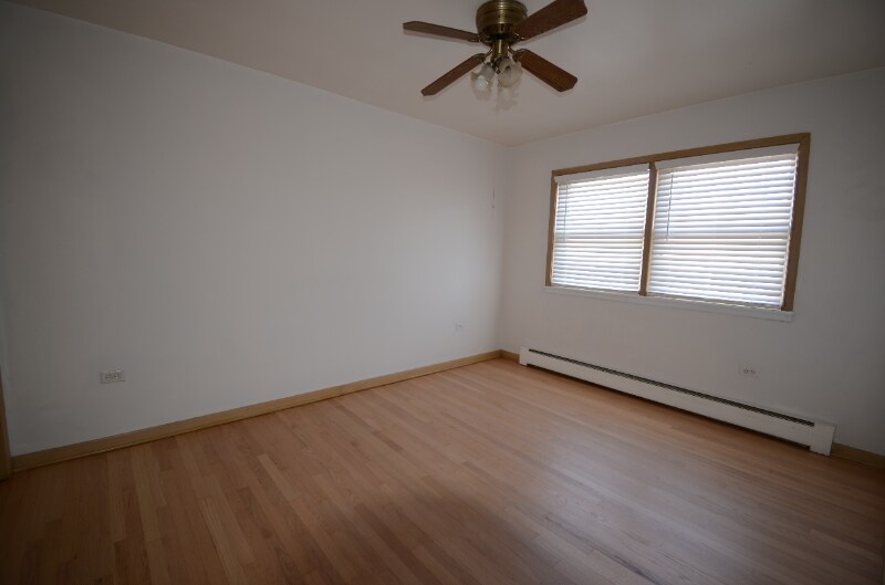 Building Photo - 1603 N Waukegan Rd