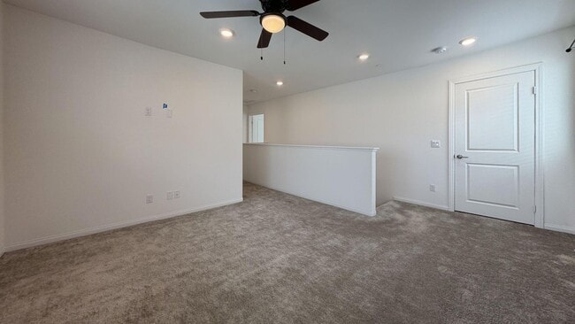 Building Photo - 1685 Camellia Ln