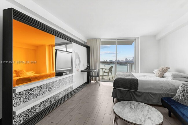 Building Photo - 1100 West Ave