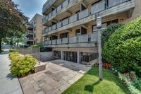 Building Photo - 101 Jackson Ave