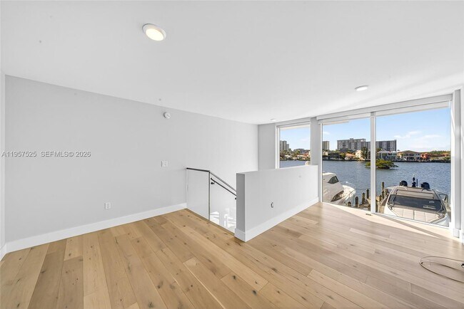 Building Photo - 400 Sunny Isles Blvd