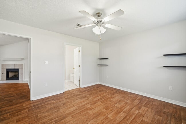 Building Photo - 6381 Havenmist Ln
