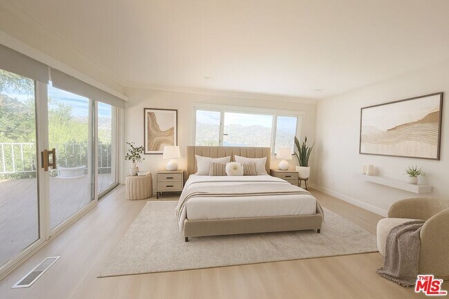 Building Photo - 1743 Stone Canyon Rd