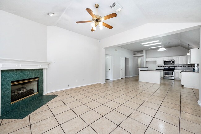 Building Photo - 3347 Pebble Beach Ln