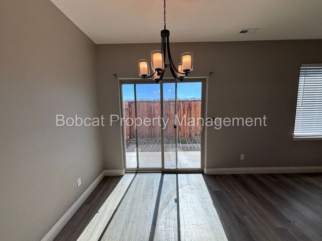 Building Photo - 1213 Correlli Ct