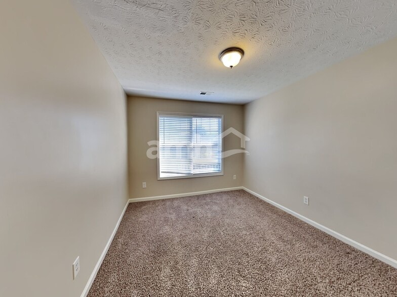 Building Photo - 4366 Foxberry Run