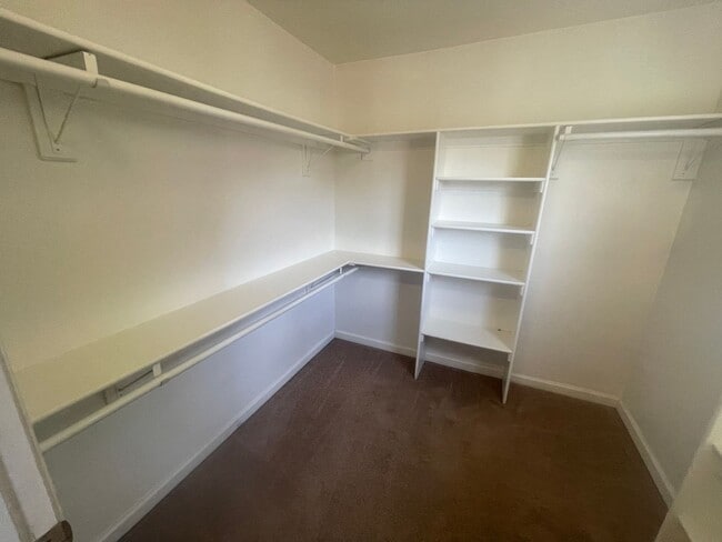 Building Photo - (2539 10th Ave Ct.)