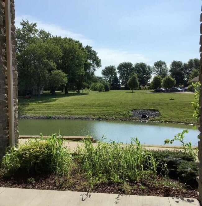Building Photo - $1,275 | 2 Bedroom, 2 Bathroom Condo | Sublease | *Pet Friendly | Available for November 9th, 202...