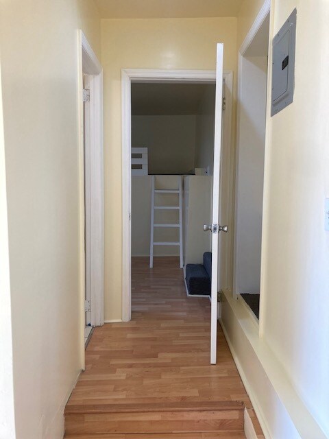 Building Photo - 3977 Ramboz Dr