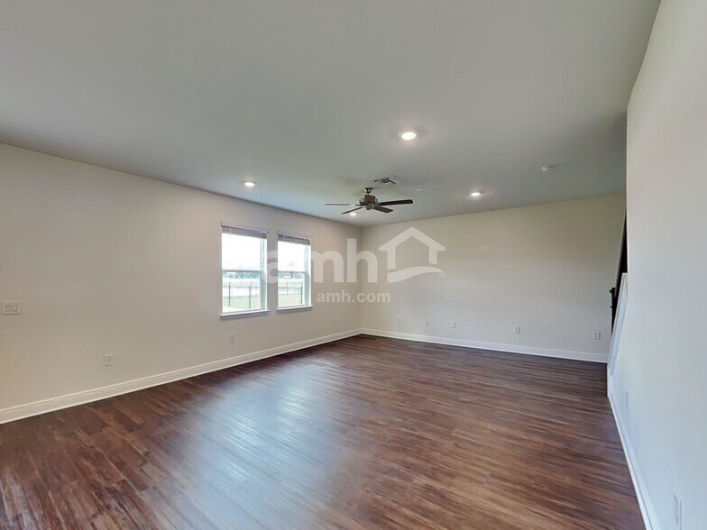 Building Photo - 14523 Cedar Trunk Ter