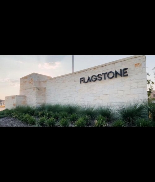 Building Photo - 19747 US-59