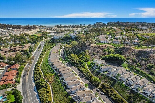 Building Photo - 33722 Bridgehampton Dr