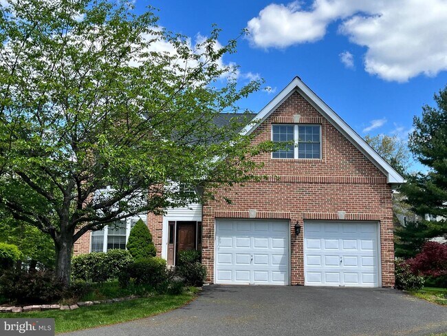 Building Photo - 210 Kimberton Dr