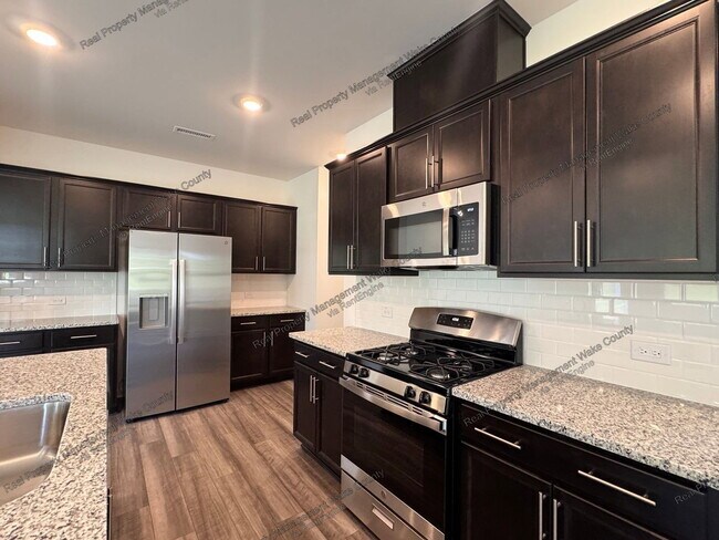 Building Photo - 254 Snowfield
