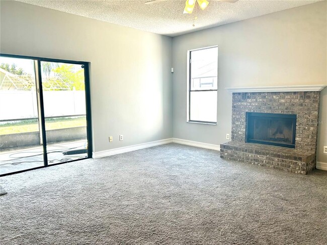 Building Photo - 409 Lytton Cir