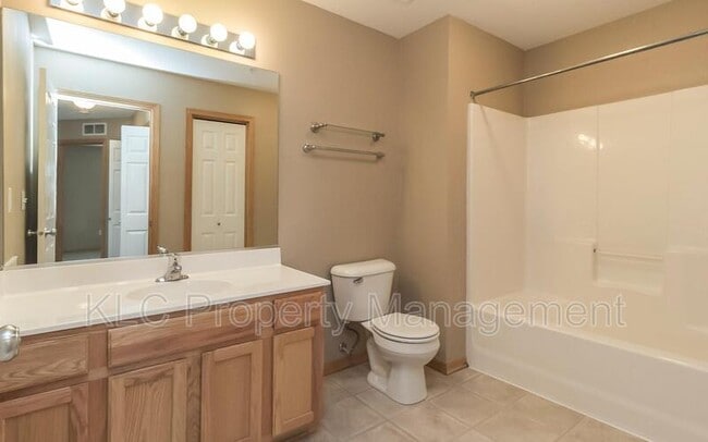 Building Photo - 8610 EP True Pkwy