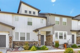 Building Photo - 3659 Levy Pk Dr