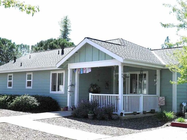 Primary Photo - 2 bedroom, 2 bath in Grass Valley, CA