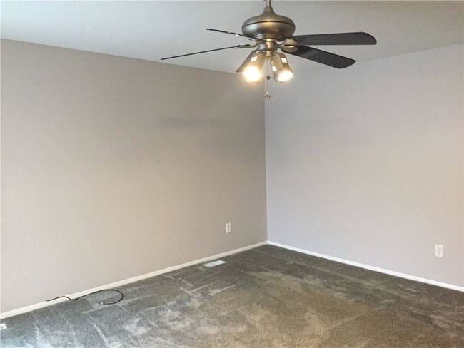 Building Photo - 7587 Lathers St