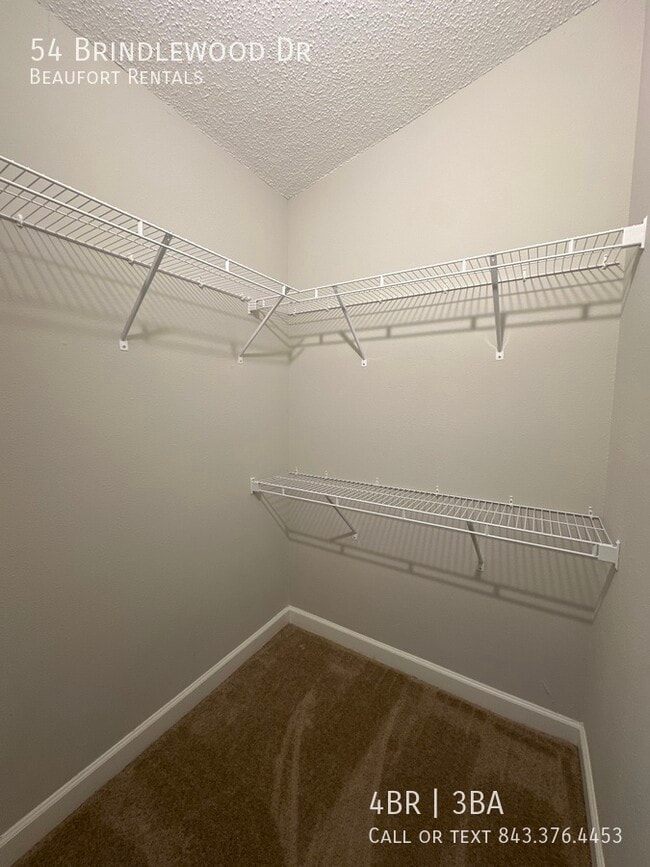 Building Photo - 54 Brindlewood Dr