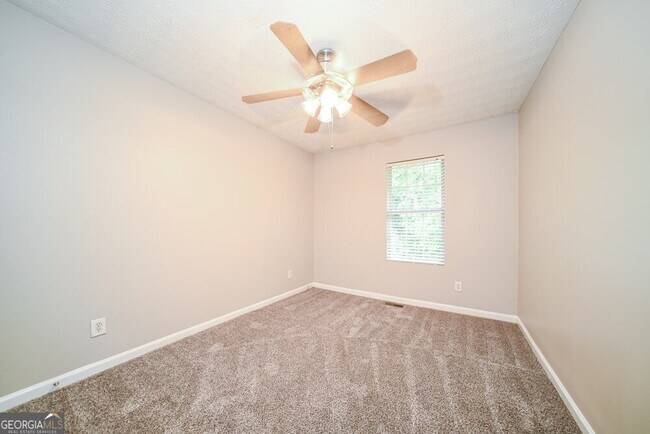 Building Photo - 1351 Hollenbeck Ln