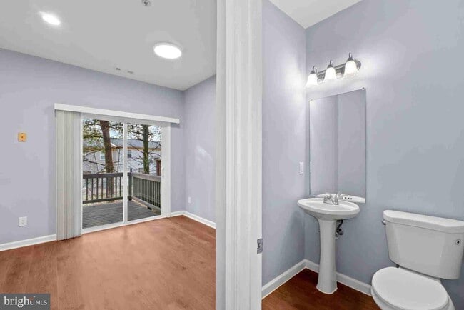 Building Photo - 7910 Beach Plum Ln