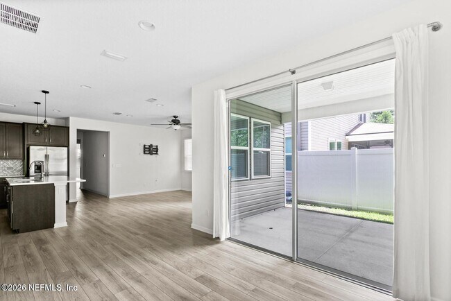 Building Photo - 3067 Alpin Dr