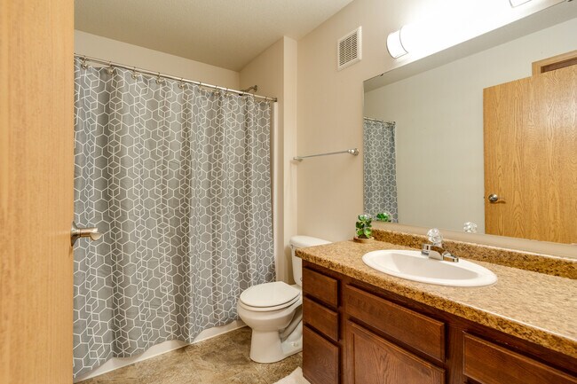 Building Photo - Westport Apartments