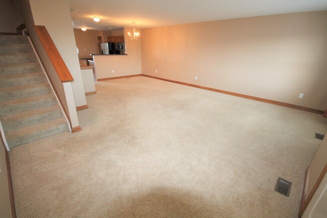 Building Photo - 2 Bedroom - Dublin