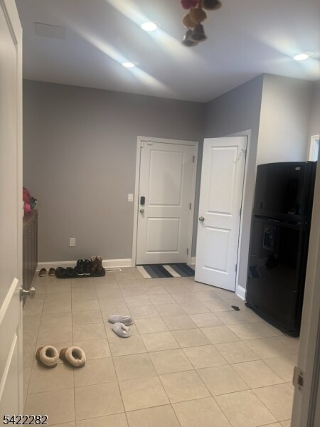 Building Photo - 227 E McClellan Ave