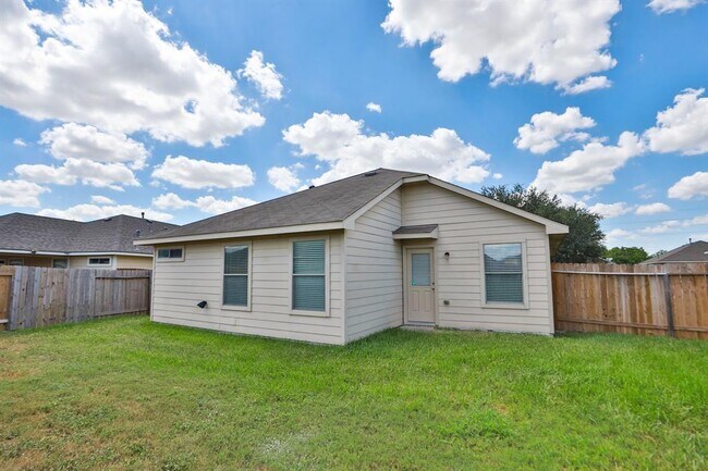 Building Photo - 20427 Shiloh Mist Ln