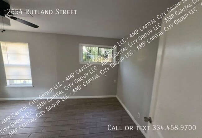 Building Photo - 2654 Rutland St