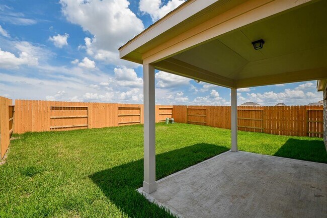 Building Photo - 7542 Coral Ter Dr