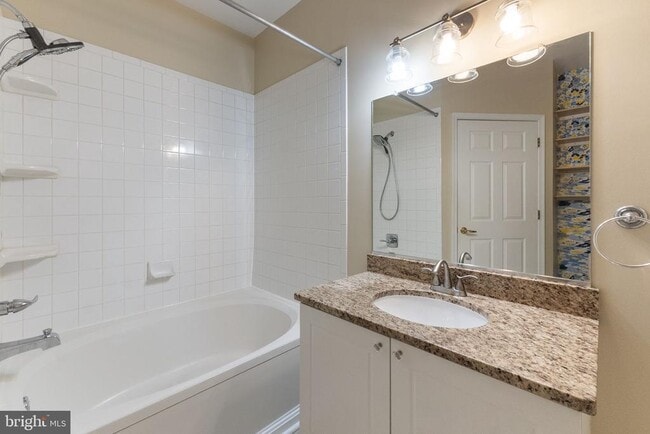 Building Photo - 4551 Strutfield Ln