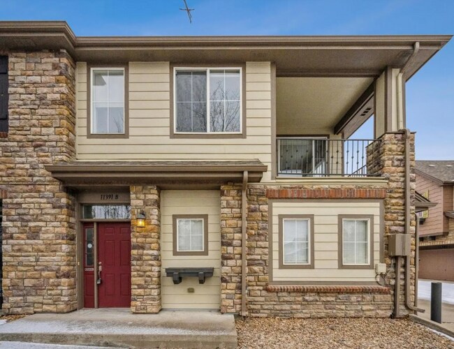 Building Photo - Wonderful 2-Bed Townhouse with Scenic Views & Hardwood Elegance in Westminster – 1468 Sq Ft of Co...